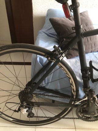 Bicicleta de carretera Btwin Triban 500.