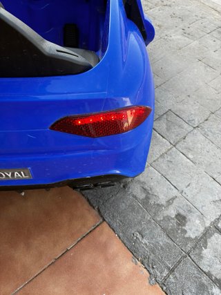 Coche eléctrico infantil ATAA Royal azul