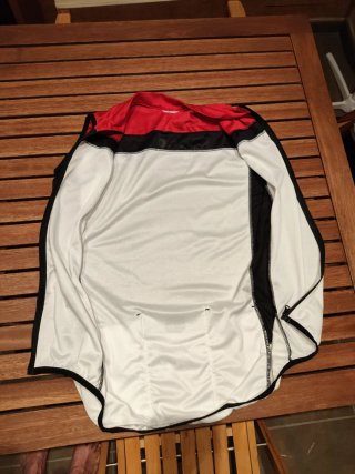 Maillot sin mangas Sportful y maillot sportful