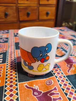 Tazas infantiles desde 2 a 5 € según unidades