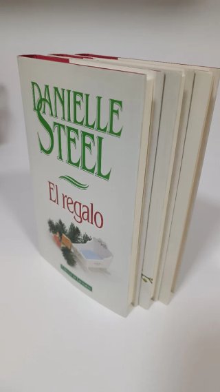 3 novelas de DANIELLE STEEL