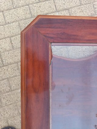 Mesa de roble pequeña con tapa de cristal