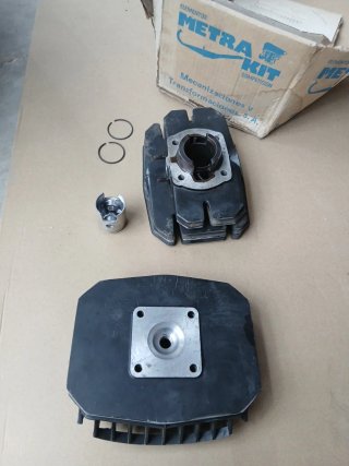 Cilindro Metrakit 49 Derbi RD2 Negro