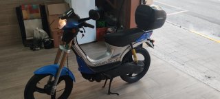 Derbi Variant Revolution Azul/Plata