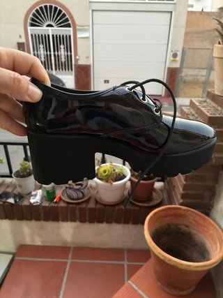 Zapatos Marypaz charol negros mujer