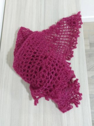 Scialle in mohair color borgogna