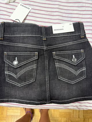 Falda vaquera Bershka Talla 34