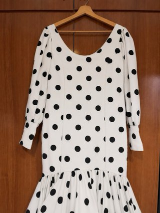 Vestido Flamenca Lunares Blanco y Negro