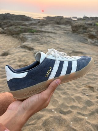 Adidas Gazelle Azul/Blanco Muy Poco Uso.