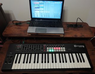 Novation Launchkey 49 Mk2 Teclado Controlador
