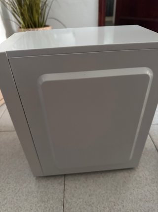Torre PC Gaming RGB compacta