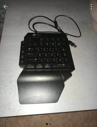 Teclado Gaming una mano