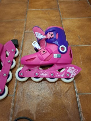Patines con protecciones. Todo sin estrenar
