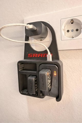 Pack SRAM AXS eTap cargador batería + tapa