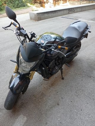 Honda Hornet Cambio