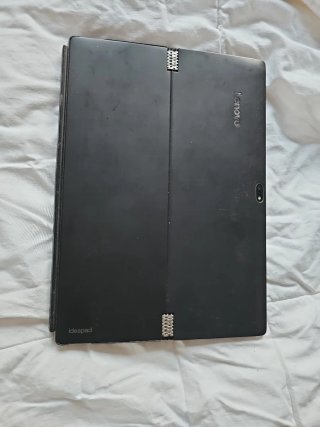 Lenovo Miix 700 2in1 Portátil (Pantalla Rota)