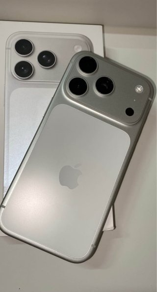 iPhone 17 pro Max 512 a estrenar con factura 1650€