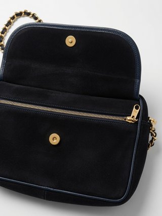 Bolso vintage negro cadena dorada