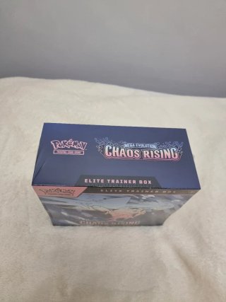 Pokémon Chaos Rising Elite Trainer Box