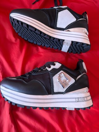 Sneakers Liu Jo Maxi Wonder con piattaforma
