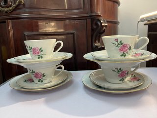 Conjunto Tríos de Té porcelana alemana Kahla