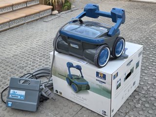 Robot pulitore per piscine AstralPool R5