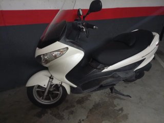 Suzuki Burgman 125 - 2013