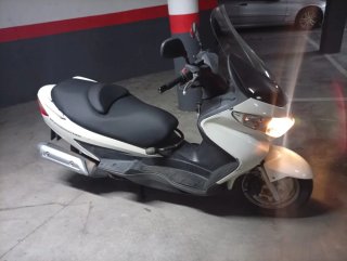 Suzuki Burgman 125 - 2013