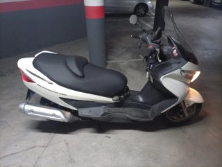 Suzuki Burgman 125 - 2013