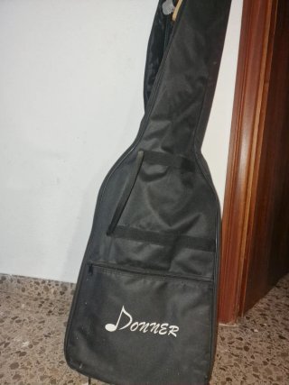 Bajo Eléctrico Donner 4 Cuerdas