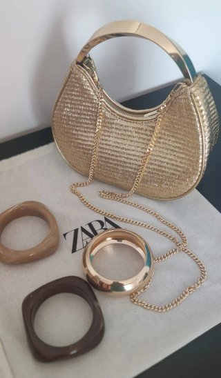Lote Zara: Sandalias, y Bolso Dorado