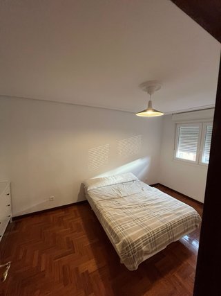 Piso para sonorama con piscina