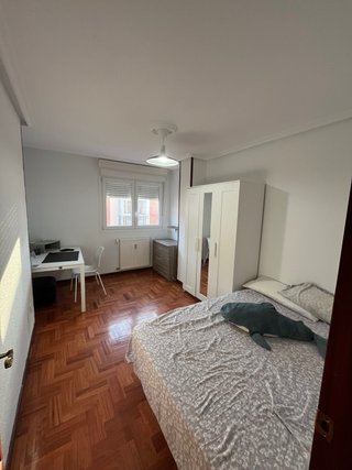 Piso para sonorama con piscina