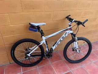 Bicicleta MTB Poco Uso