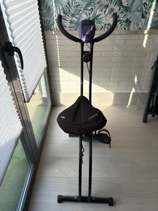 Bicicleta Estática Plegable Morada