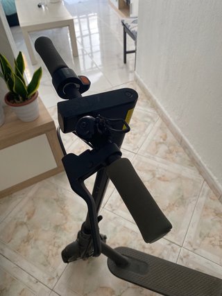 Patinete Eléctrico Xiaomi MI Essential