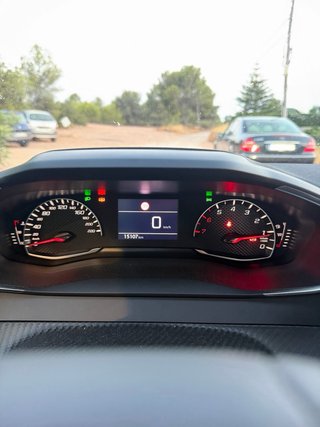 Peugeot 2008 Active 100 CV año 2024