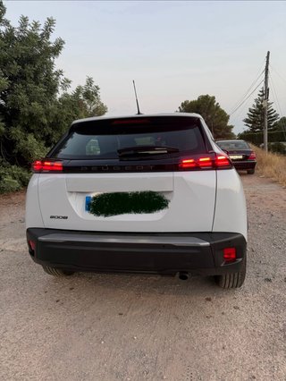 Peugeot 2008 Active 100 CV año 2024