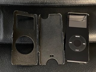 iPod 1ª Gen Negro 4GB (funciona sólo conectado)