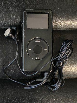 iPod 1ª Gen Negro 4GB (funciona sólo conectado)