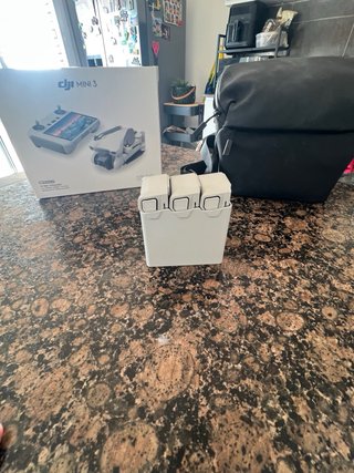 Dron DJI Mini 3