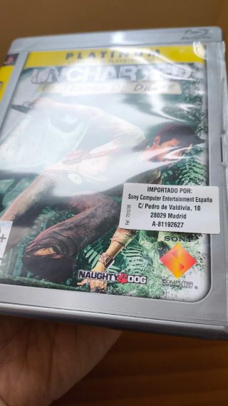 Uncharted 1 y 2 Edición Platinum - PS3