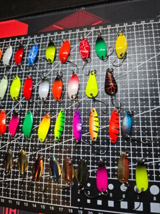 Mega Lotto pesca 43 Spoon Trout Area Spinning
