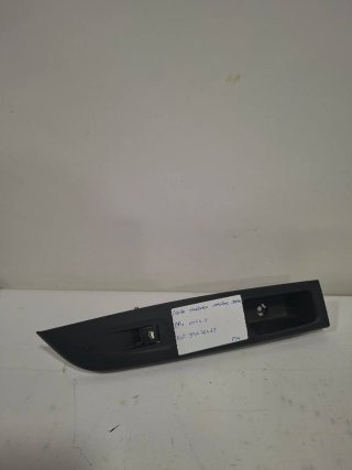 Mando Elevalunas Dcho Opel Corsa F