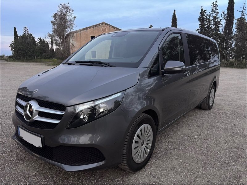 Mercedes-Benz Clase V 2023 - foto 1