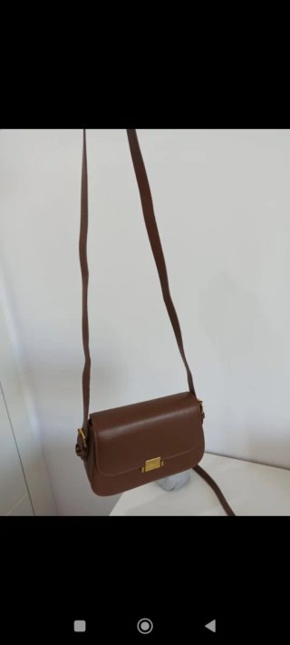 Bolso de mano marrón