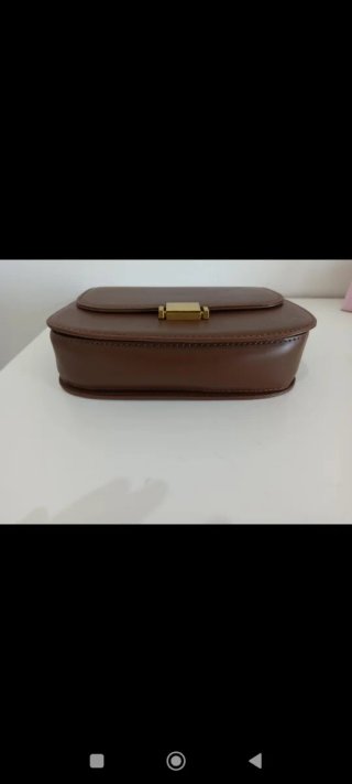 Bolso de mano marrón