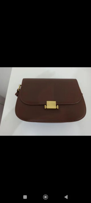 Bolso de mano marrón