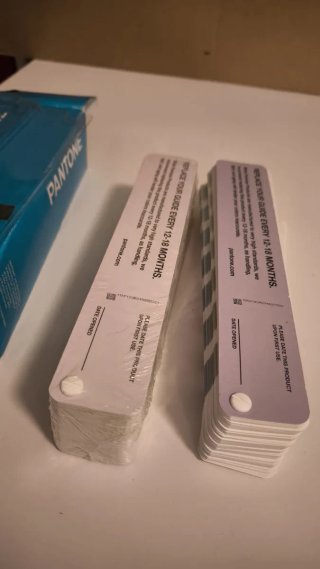 Guías Pantone Formula Solid Coated y Uncoated
