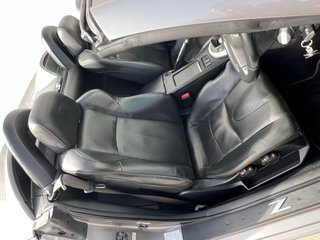 Nissan 350Z Roadster HR 313 CV RHD